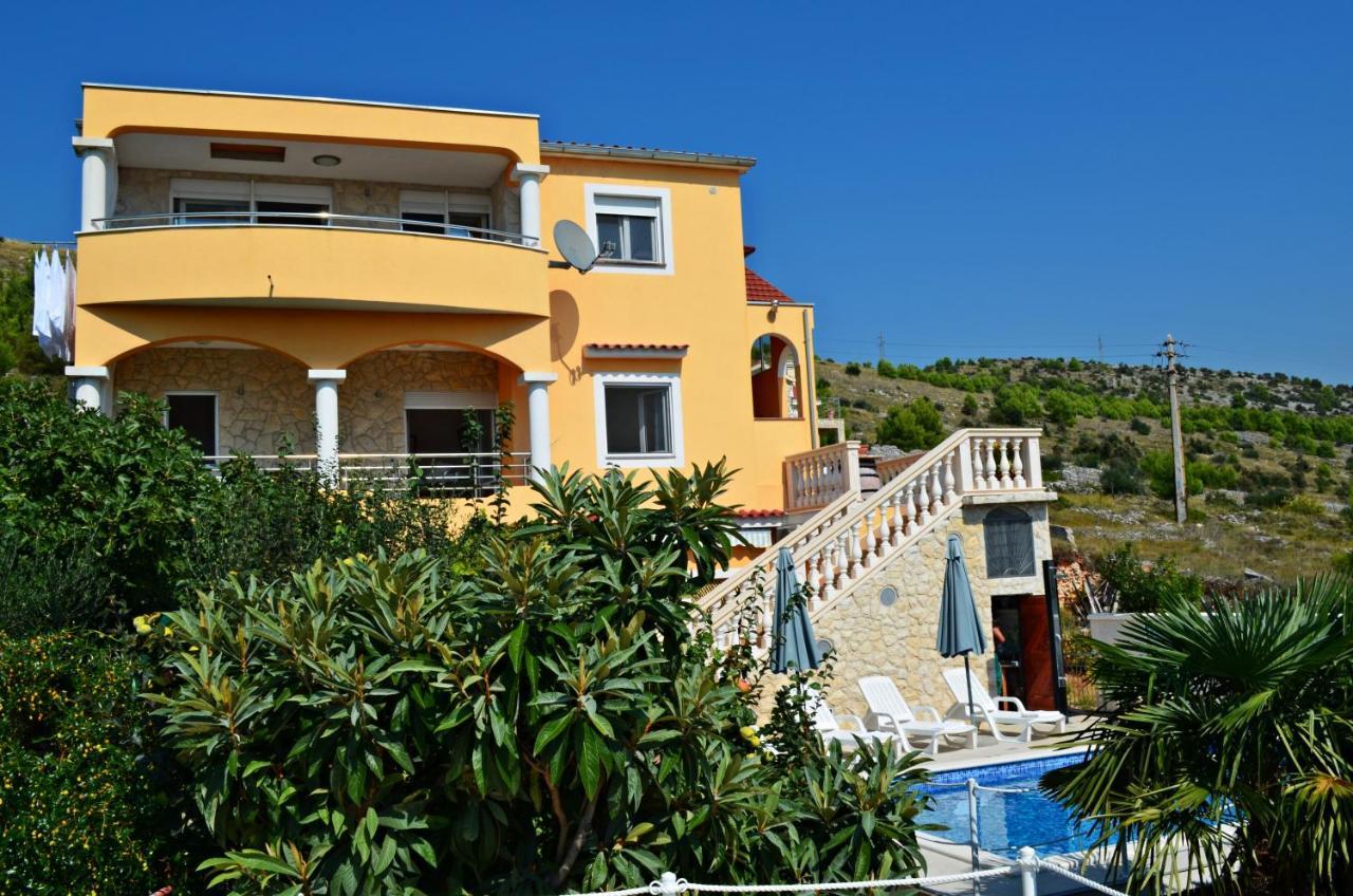 Apartments Villa Ra زابوريتش المظهر الخارجي الصورة