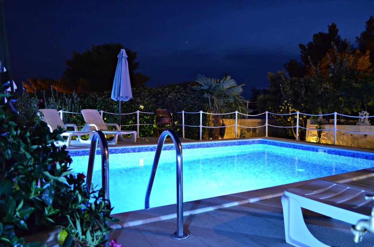 Apartments Villa Ra زابوريتش المظهر الخارجي الصورة